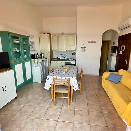Appartamento Fronte Mare Residence Weber Λα Μανταλένα Εξωτερικό φωτογραφία